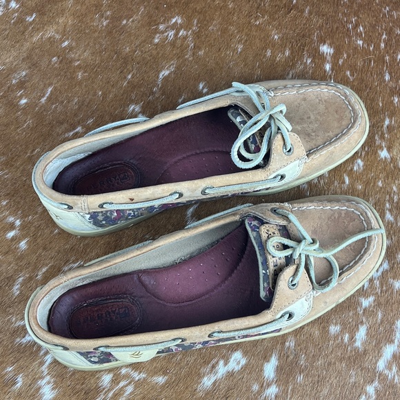 Sperry top sider boat shoe in brown and floral - Picture 3 of 10
